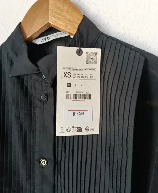 Camisa Zara Pechera Plisada de Zara