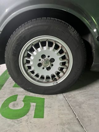 Llantas BMW E30