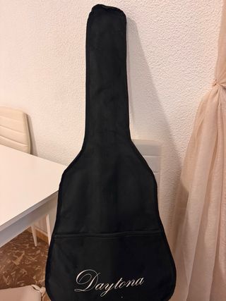 Guitarra Clásica Daytona Nueva