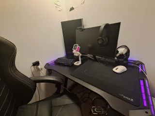 Mesa Gaming LED 100x60cm