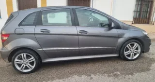Mercedes-Benz Clase B 2010