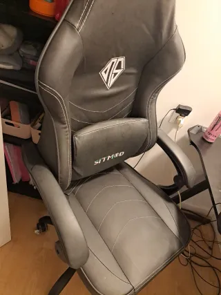 Silla Gaming SITMOD con Reposapiés