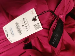 Vestido Zara satinado cut out rosa