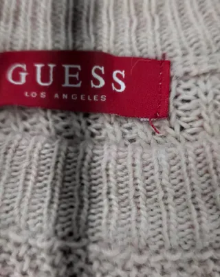 Jersey Guess cuello desigual rosa talla M