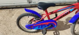 Bicicleta Neon 16 casi nueva