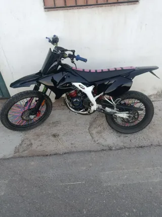 Yamaha DT 50 Moto de marchas