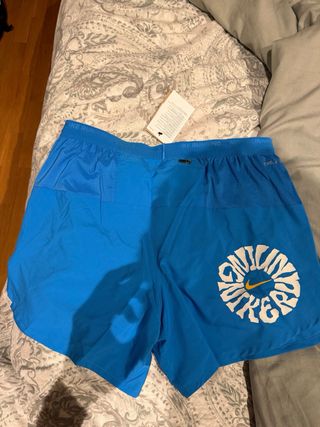 Shorts Nike Running Azul e Verde