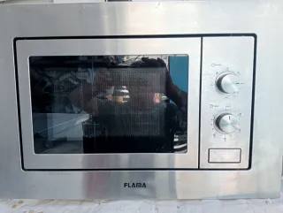 Microondas Flama