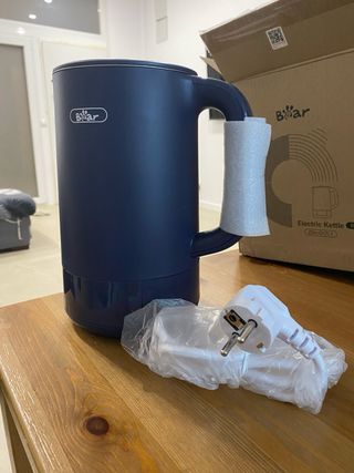 Hervidor de agua eléctrico Bear nuevo