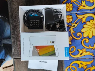 Doogee Voyager 2 DG310 Dual SIM grigio 3 batterie.