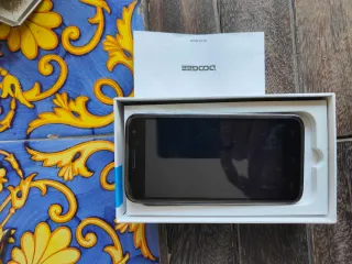 Doogee Voyager 2 DG310 Dual SIM grigio 3 batterie.