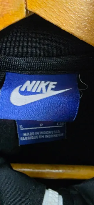 Chaqueta Nike Negra Talla S