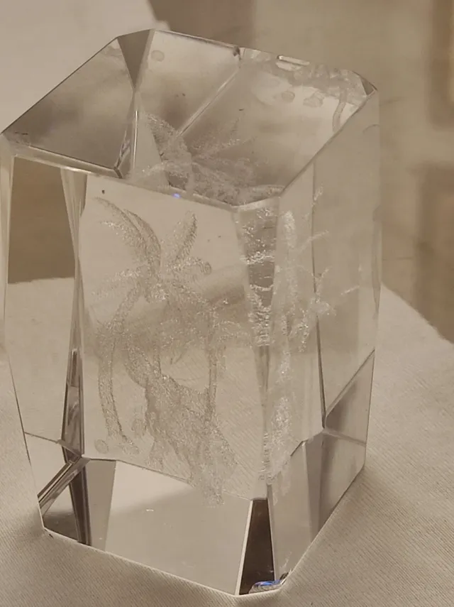 Pisapapeles Cristal 3D Elefante con Palmera