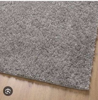 Alfombra gris IKEA