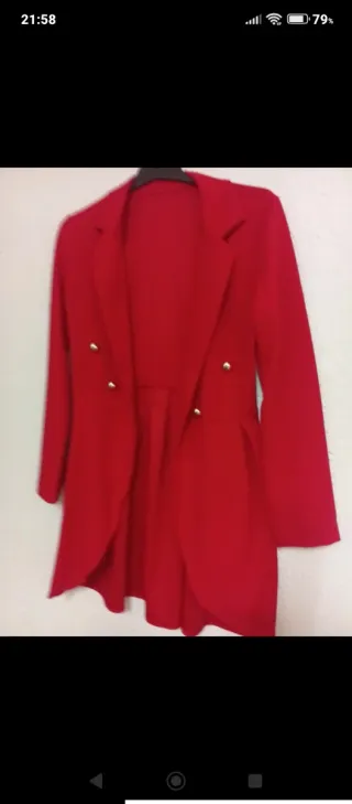 Chaqueta blazer roja elegante