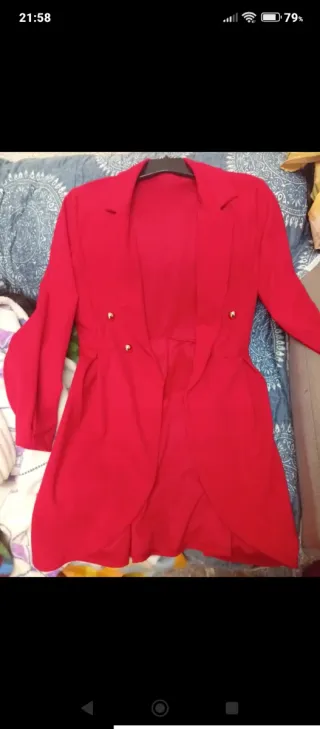 Chaqueta blazer roja elegante