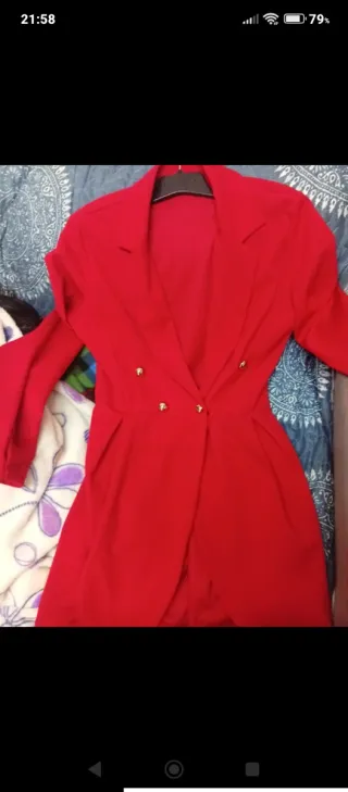Chaqueta blazer roja elegante