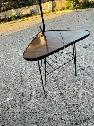 Lámpara de pie teléfono antigua