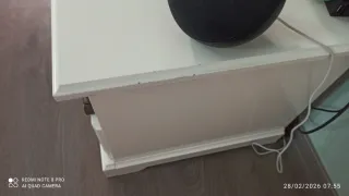 Mueble TV Ikea Blanco  y se regala mesa de centro