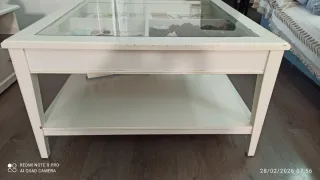 Mueble TV Ikea Blanco  y se regala mesa de centro