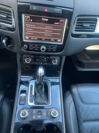 Volkswagen Touareg R V6 3.0