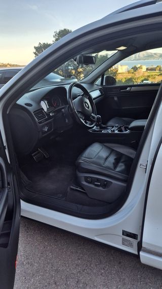 Volkswagen Touareg R V6 3.0