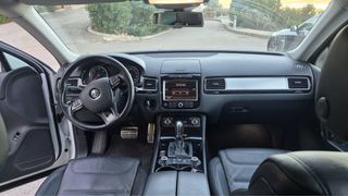 Volkswagen Touareg R V6 3.0