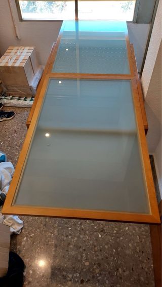 ULTIMA OPORTUNIDAD Mesa extensible con 4 sillas