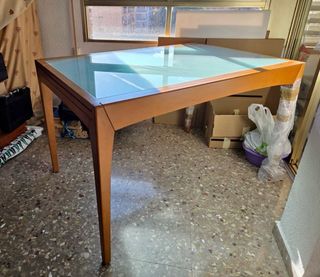 ULTIMA OPORTUNIDAD Mesa extensible con 4 sillas