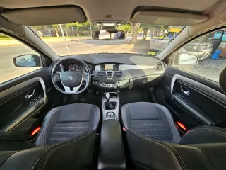 Renault Laguna GT Familiar DCI 130 cv año 2012