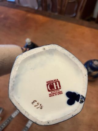 Jarrones Hispania Porcelana Dorada Flores