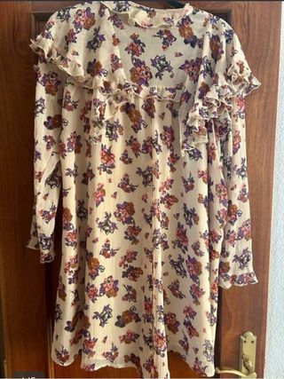 Vestido Sfera volantes floral