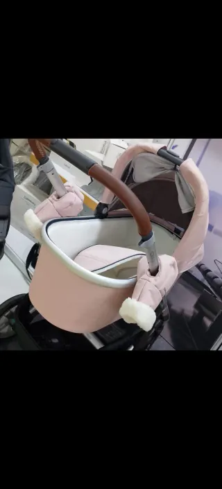 Cochecito bebé rosa