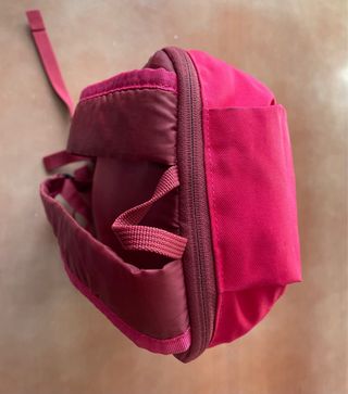 Mochila fucsia pequeña
