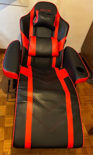 Sofá / Sillón Gaming Blackfire BFX-705 con Reposap