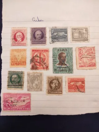 13 Antichi Francobolli di Cuba