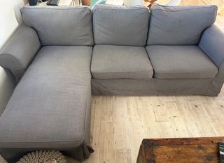 Sofá modular gris tela