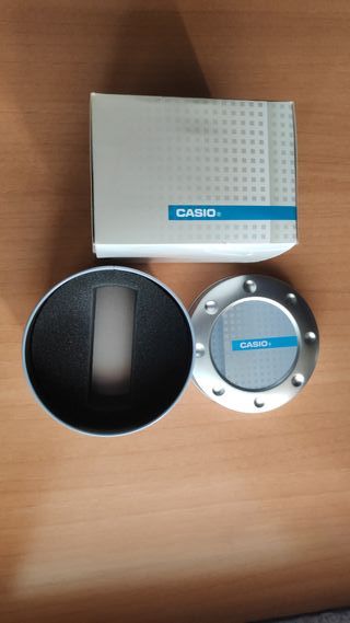 Caja metálica Casio