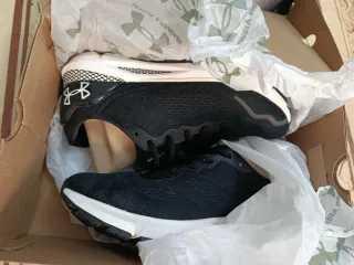 Zapatillas Under Armour Talla 41 Nuevas