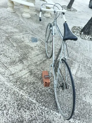 Bicicleta antigua de carretera
