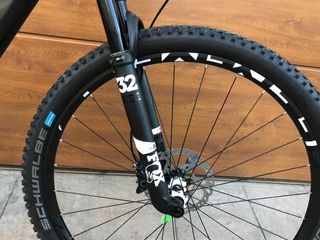 Bicicleta Cube AMS 100 C:68 Race Teamline