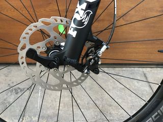 Bicicleta Cube AMS 100 C:68 Race Teamline