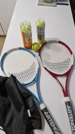 Lote 2 racchette da tennis Artengo + 7 palline