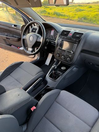 Volkswagen Golf 2008