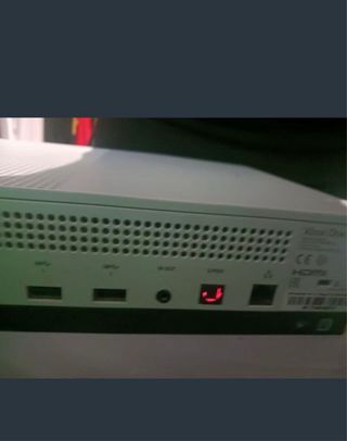 Xbox One 1TB Blanco/Morado