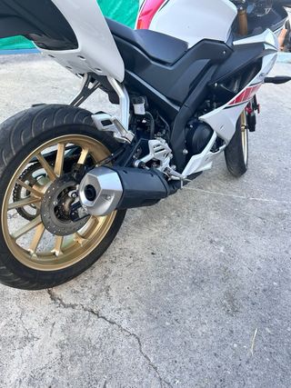 Yamaha YZF R125 Deportiva