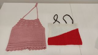 Top rosa y bolso blanco/rojo