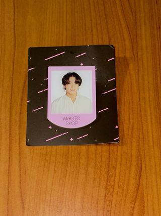 Badge acrilico Jungkook – Magic Shop