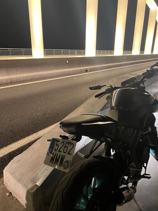 Yamaha MT-125 2024 Negra y Azul