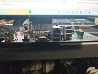 Placa base HP i5 8gen con procesador y disipador,